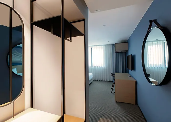 Klaven Myeongdong Hall 3*