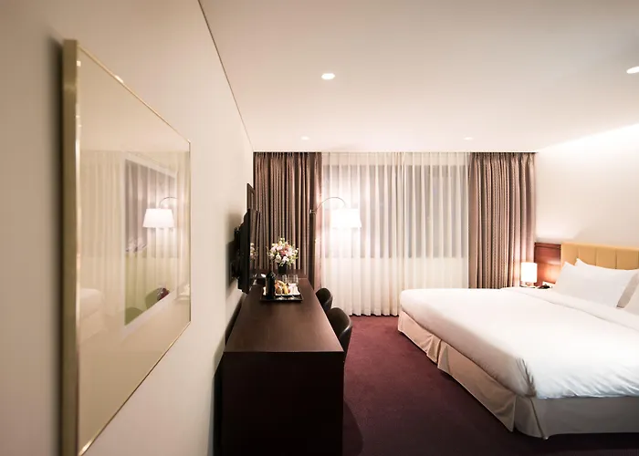 Hotel Klaven Myeongdong Hall 3*