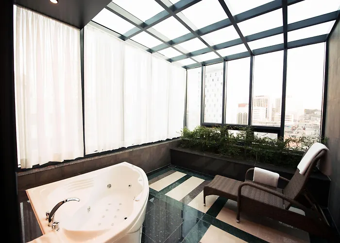 Klaven Myeongdong Hall Hotel 3*