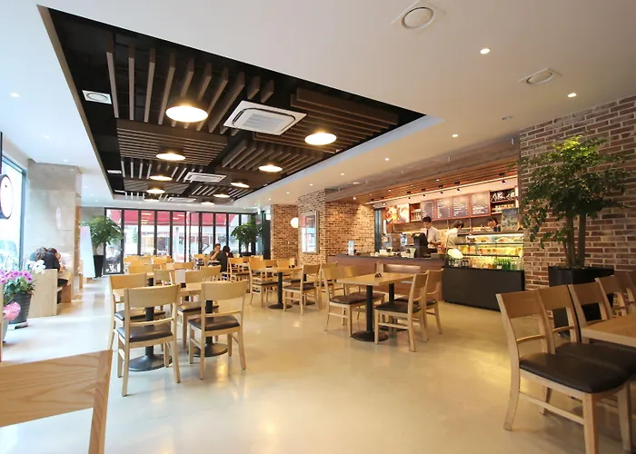 Klaven Myeongdong Hall Hotel