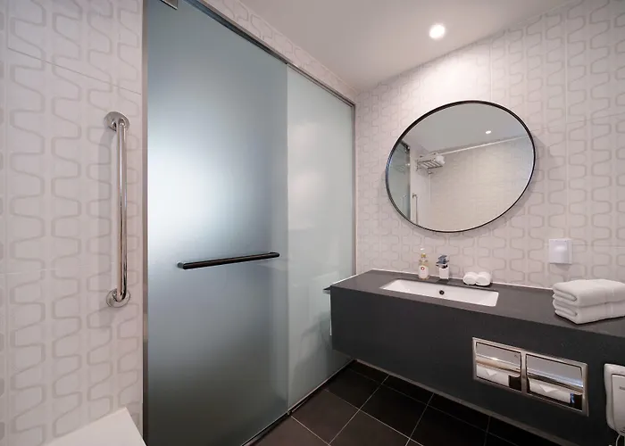 Klaven Myeongdong Hall Hotel